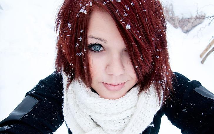 beautiful girl in the snow looking for a hook up with one eye